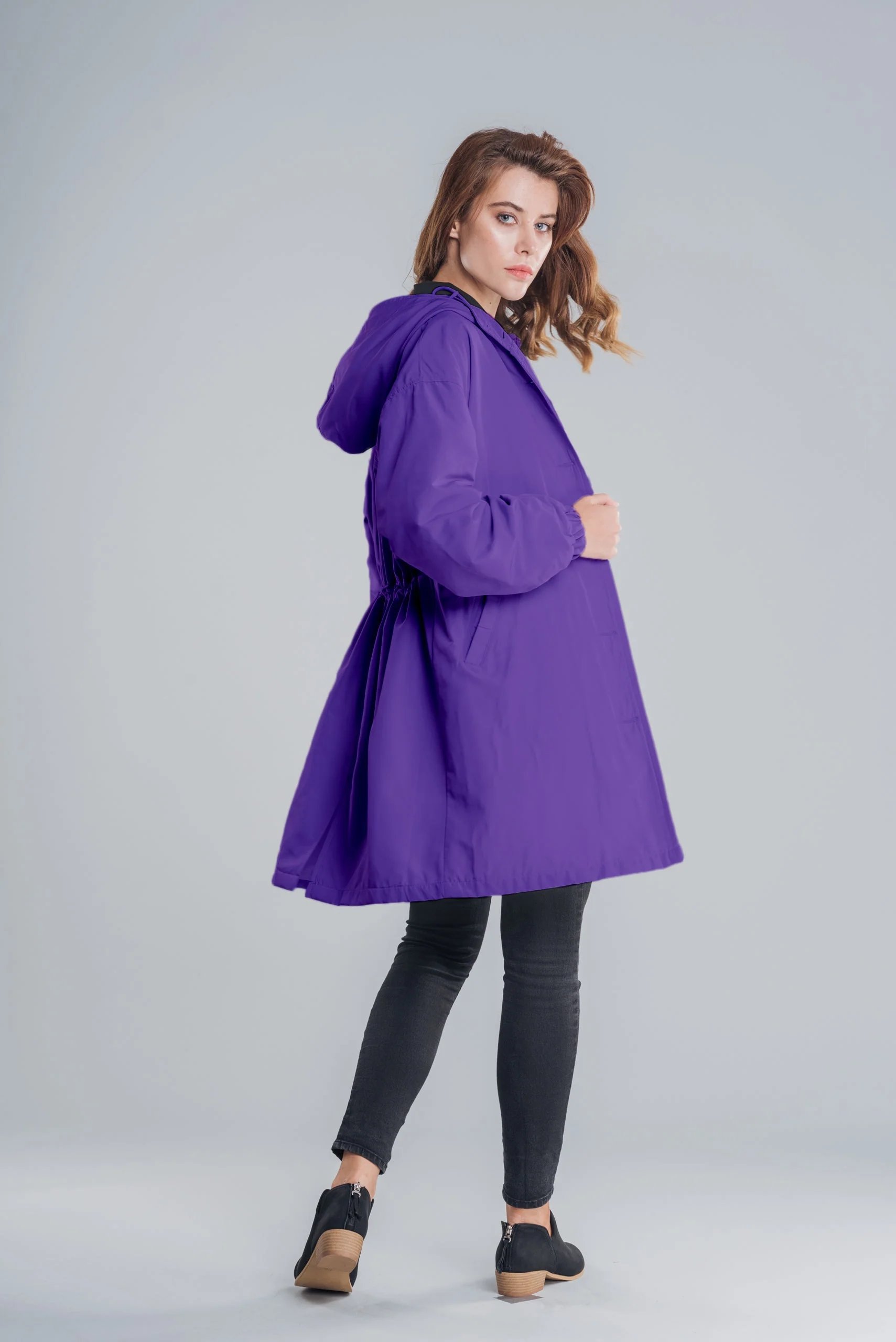 Oversized water-repellent windbreaker rain jacket with hood