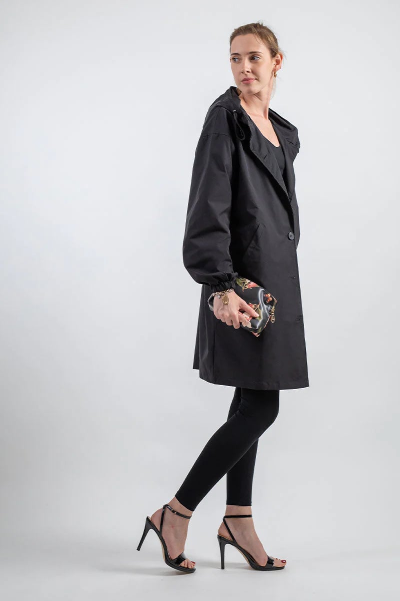 Oversized water-repellent windbreaker rain jacket with hood