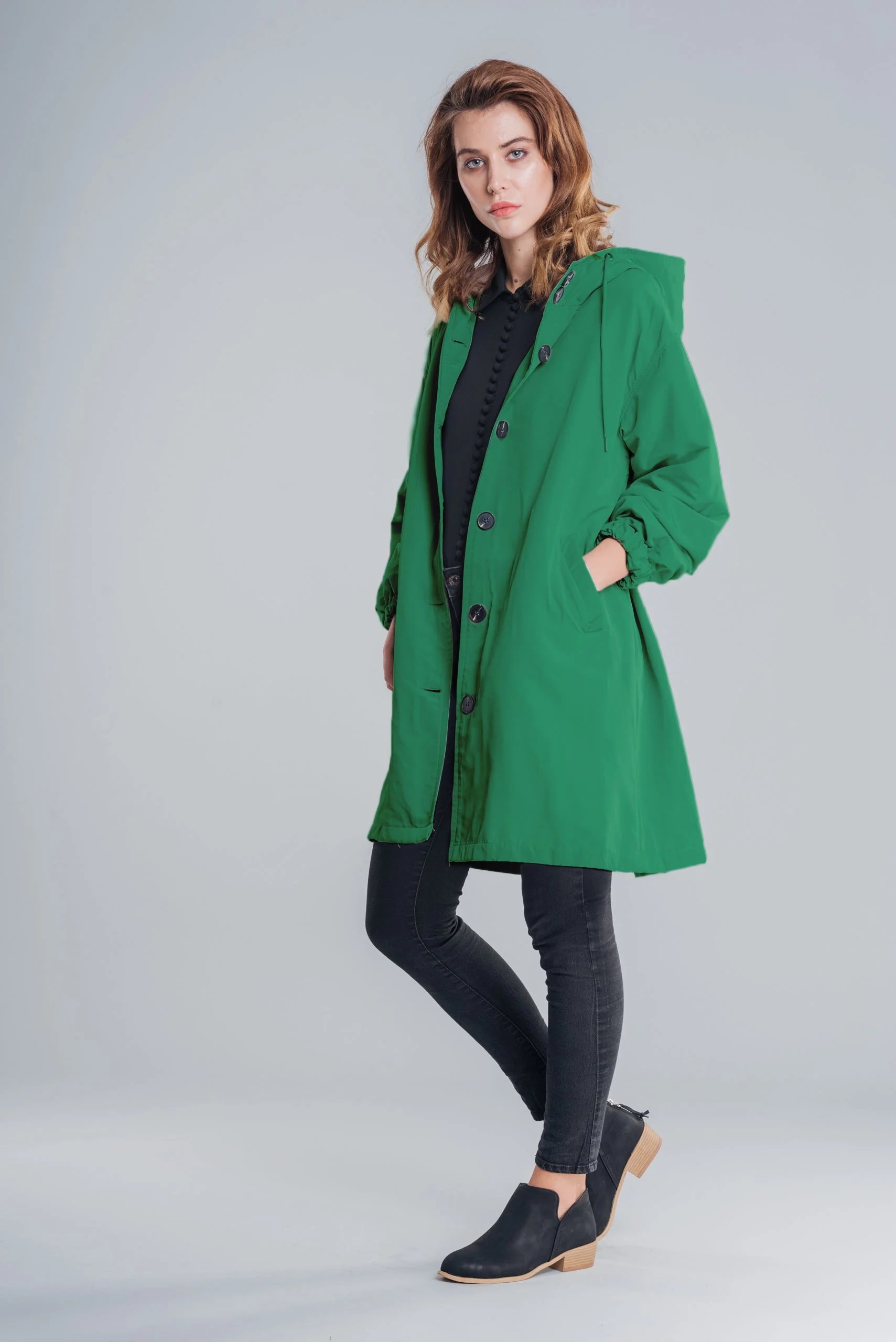 Oversized water-repellent windbreaker rain jacket with hood